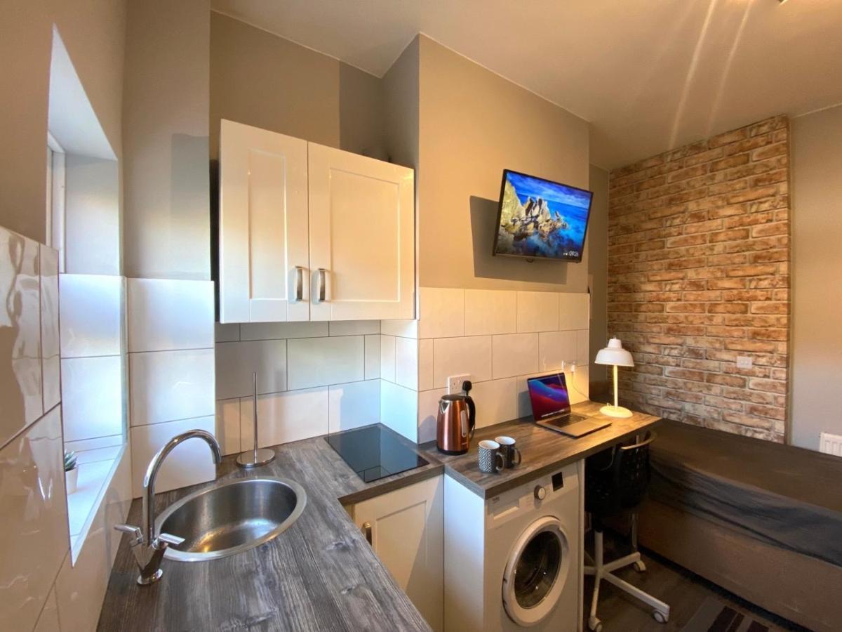 Limpenny Studio Apartment - Work Friendly And Outstanding Garden Studio Close To City Centre Nottingham Zewnętrze zdjęcie