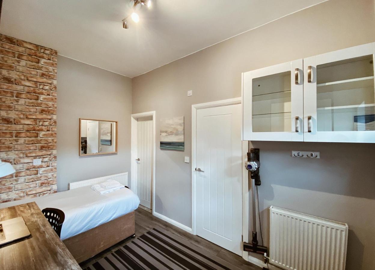 Limpenny Studio Apartment - Work Friendly And Outstanding Garden Studio Close To City Centre Nottingham Zewnętrze zdjęcie